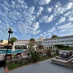Adelais Bay Hotel 3*