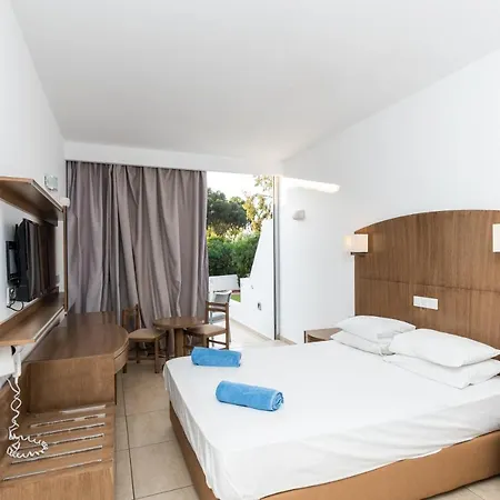 Adelais Bay 3* Protaras
