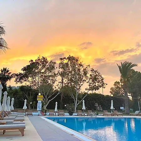 Adelais Bay 3* Protaras