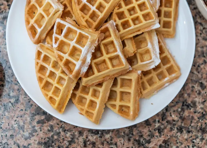 Adelais Bay Szálloda