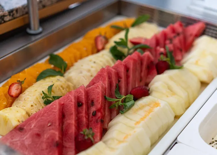 Szálloda Adelais Bay 3*