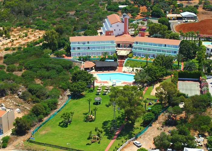 Adelais Bay 3* Protarász